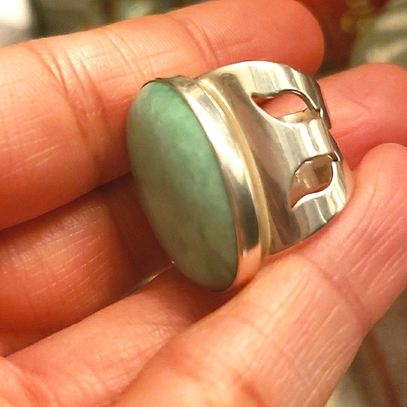 JAY KING DTR GREEN STONE RING THICK BAND LEAF CUT OUTS 5.5 STERLING SILVER 925 - Picture 2 of 3